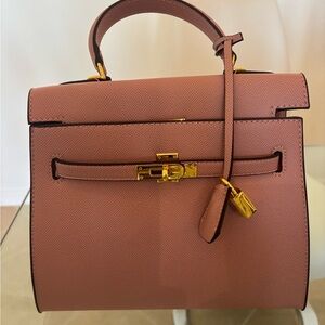 Elegant Pink Handbag